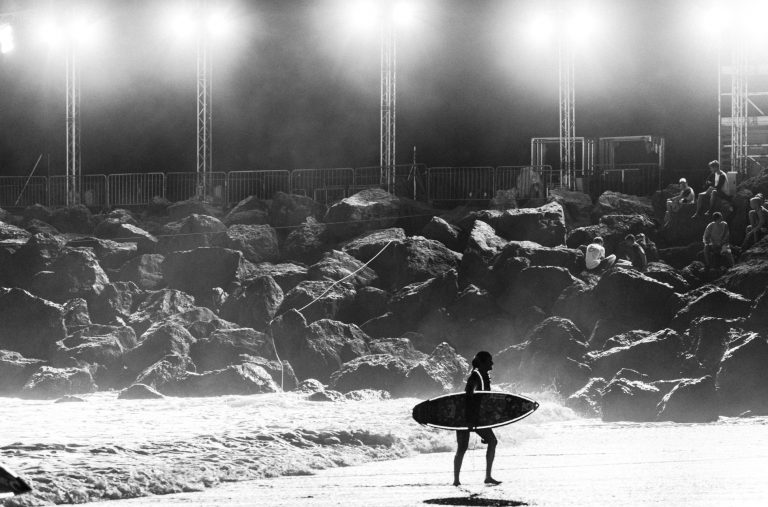 30 ANS DE SURF SOUS LES ÉTOILES